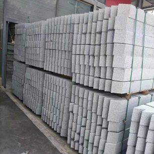 石家庄芝麻白树围石 树池