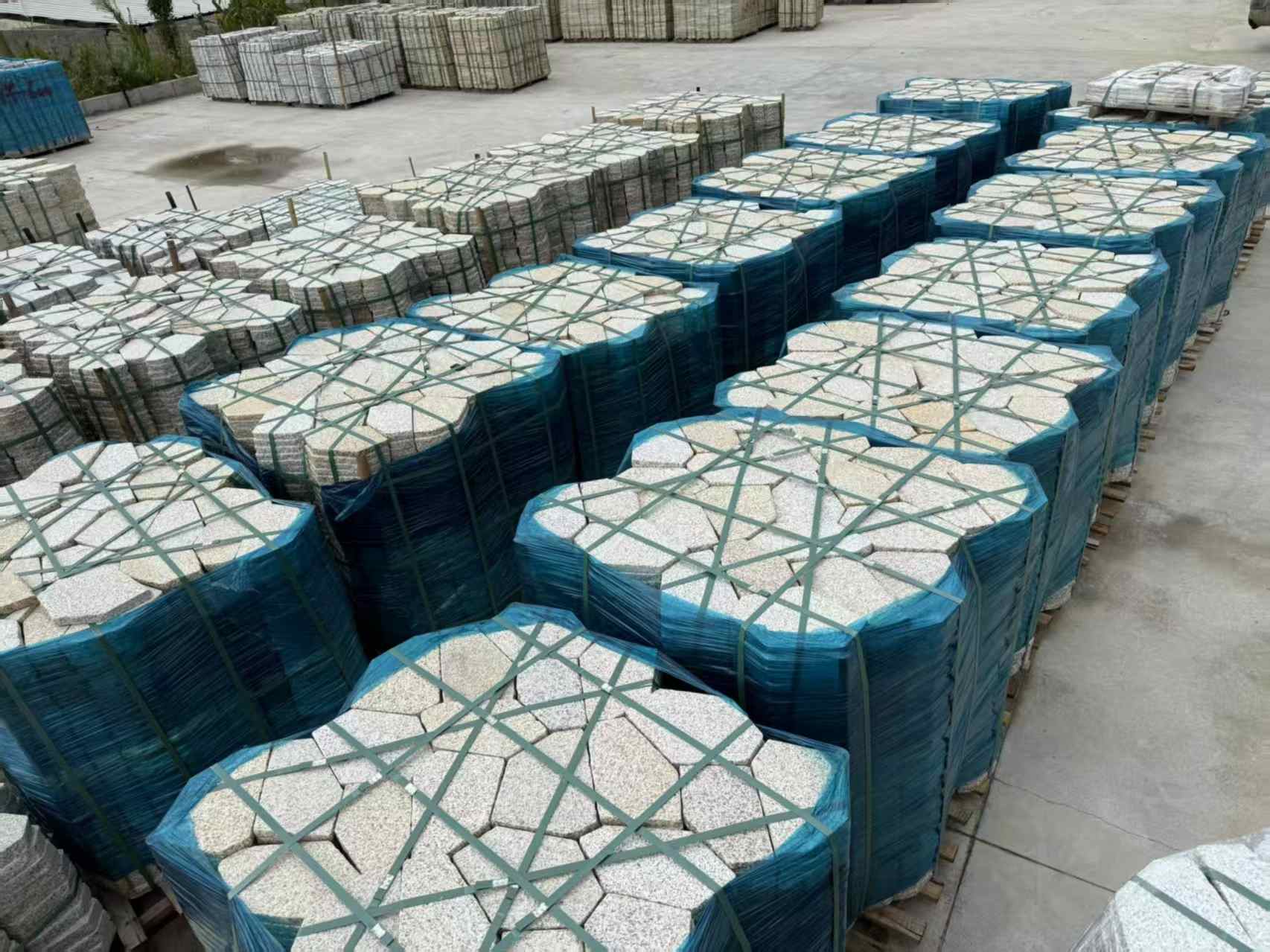 石家庄黄金麻冰裂纹 碎拼