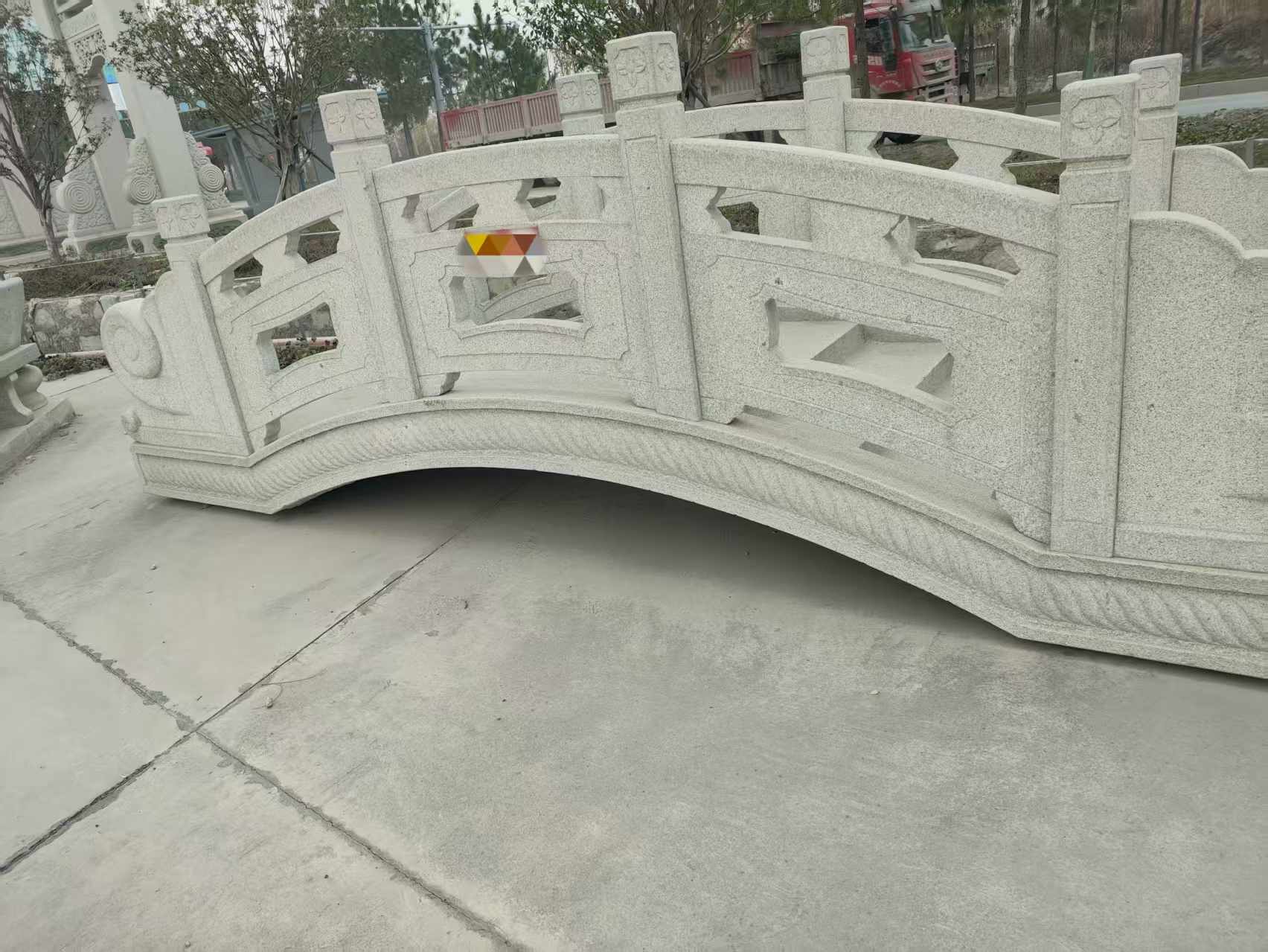 石家庄芝麻白拱桥，石桥