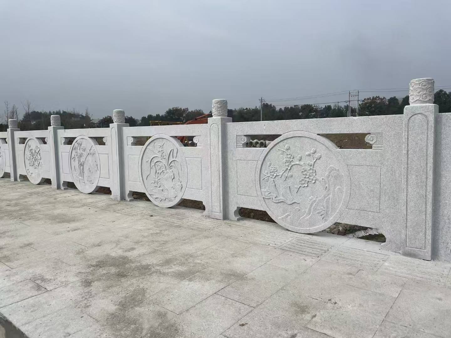 石家庄芝麻白河道栏杆 石材栏杆