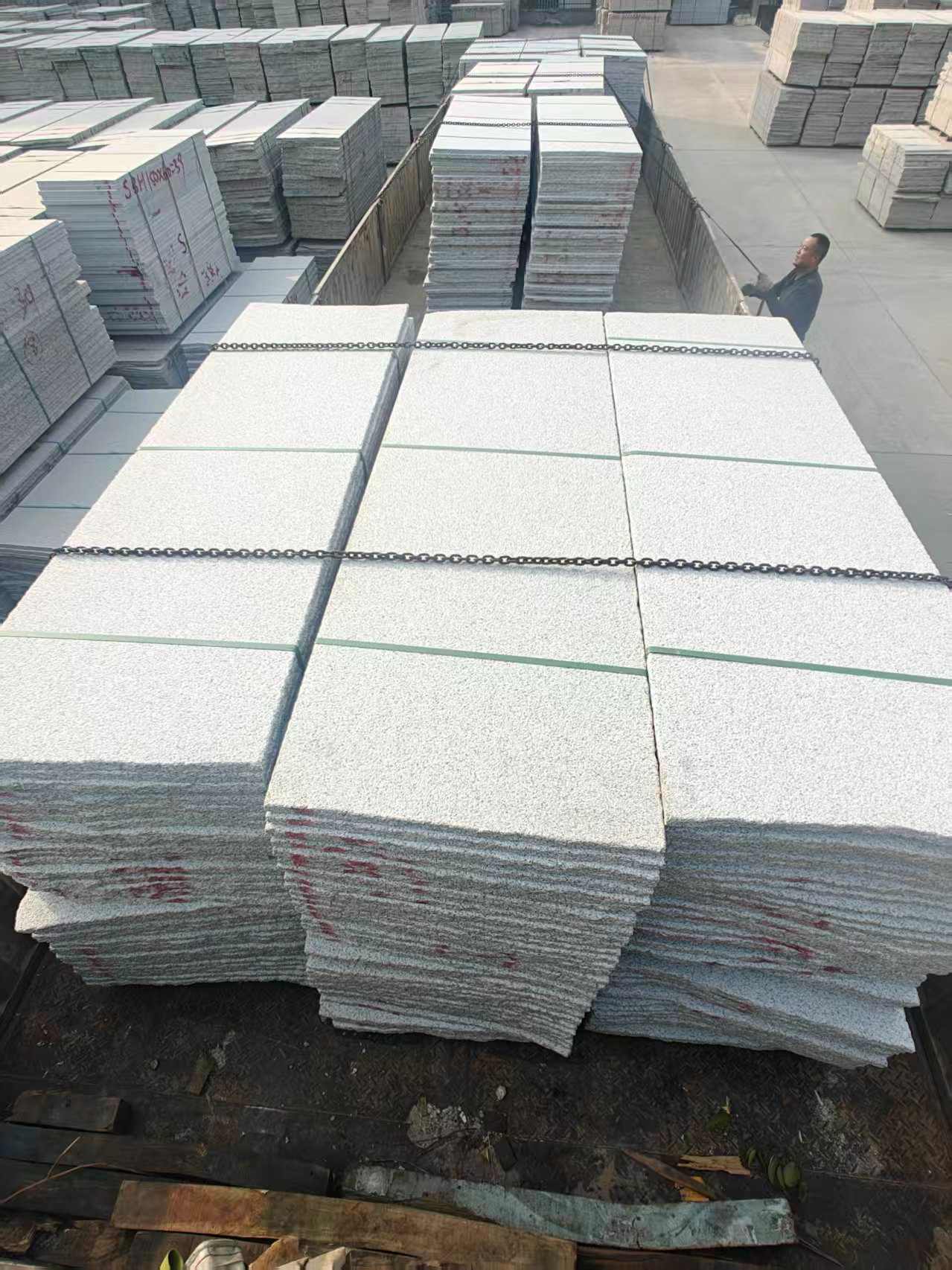 石家庄芝麻白毛板，石材毛板