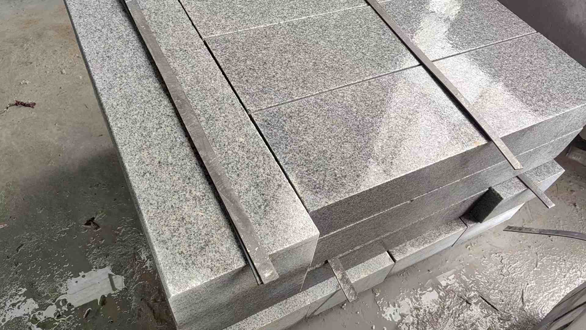 石家庄芝麻灰 芝麻白 路牙石 路侧石 马路牙子